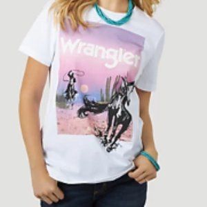 New - WRANGLER TShirt - Size Medium